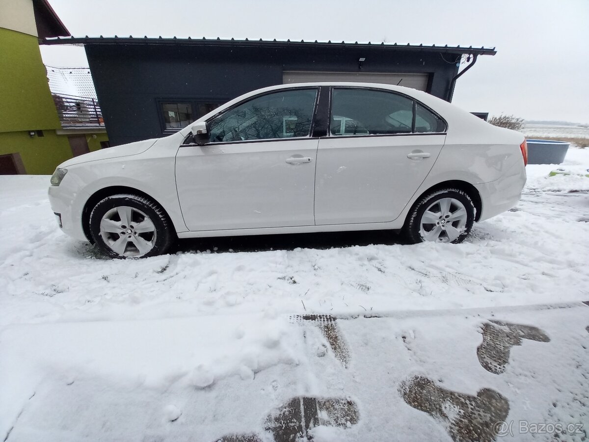 Prodám Škoda rapid 1.2 tsi 66kw. Najeto 108 720 km - 2