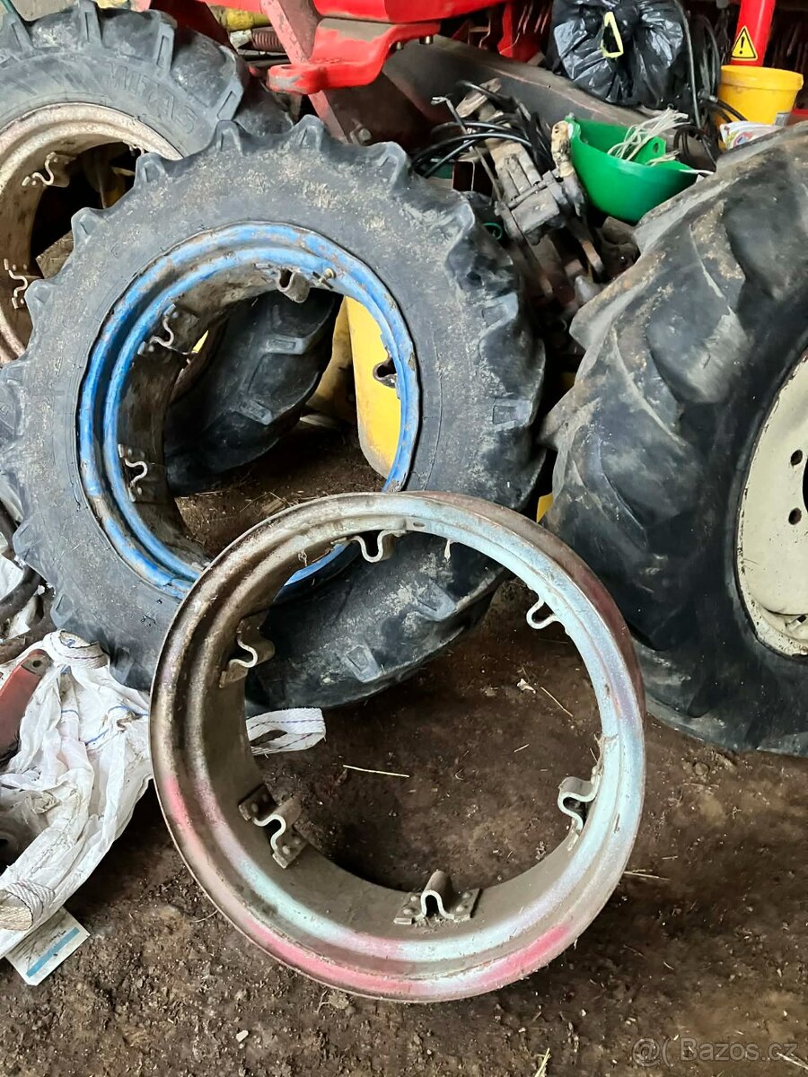 náhradní díly zetor - 2