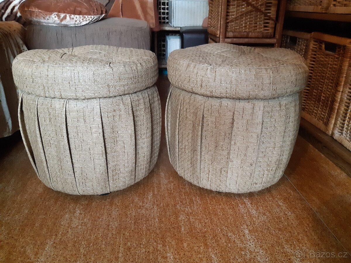 Taburety s úložným prostorem - 2