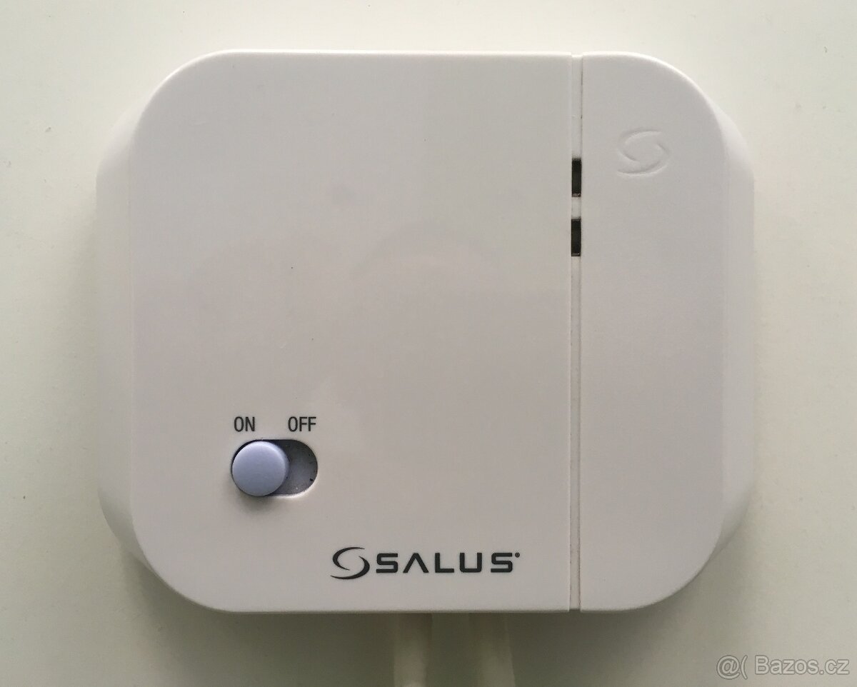Bezdrátový programovatelný termostat SALUS RT500RF - 2