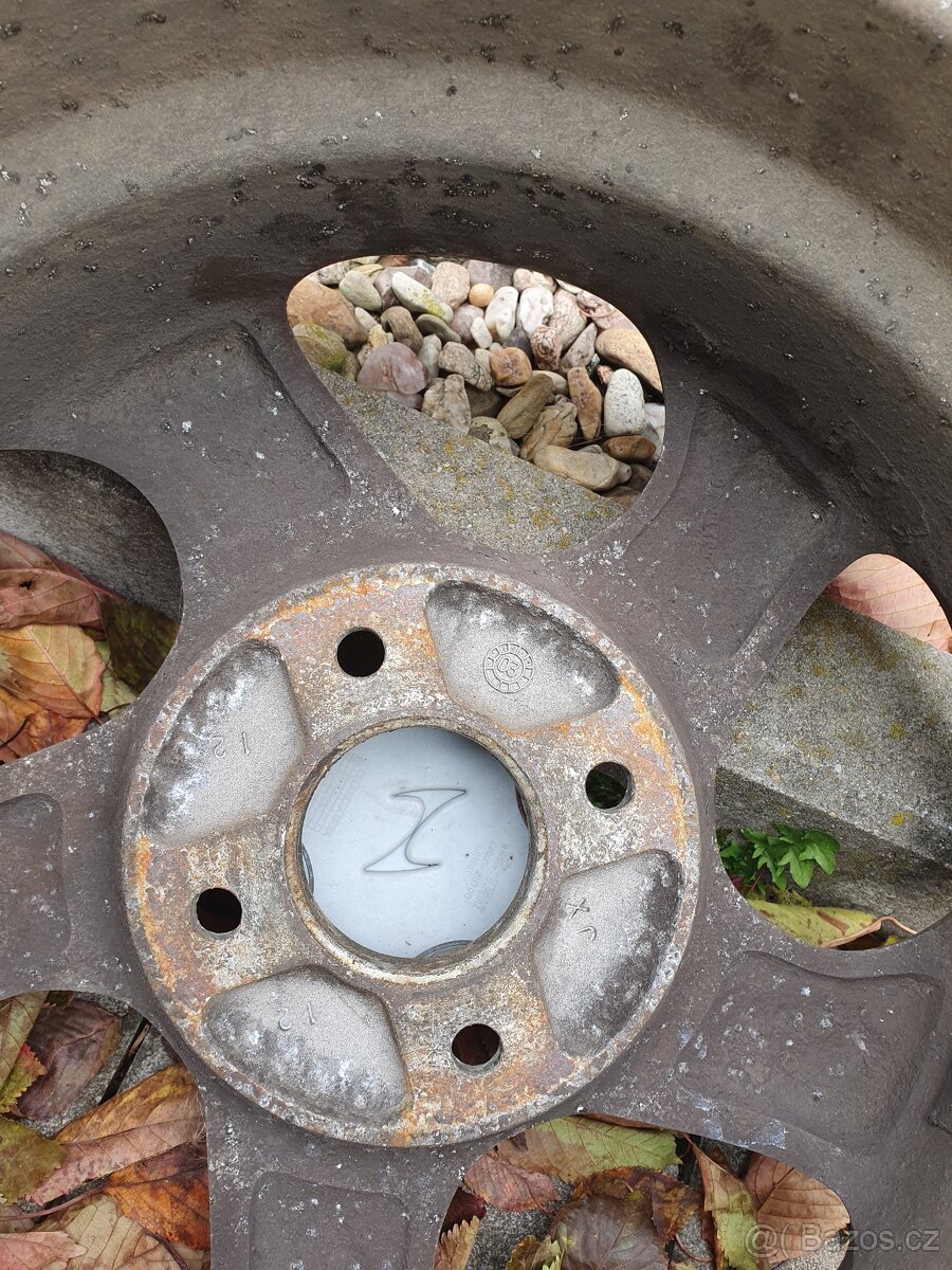 Hyundai Elantra alu 15 original - 2