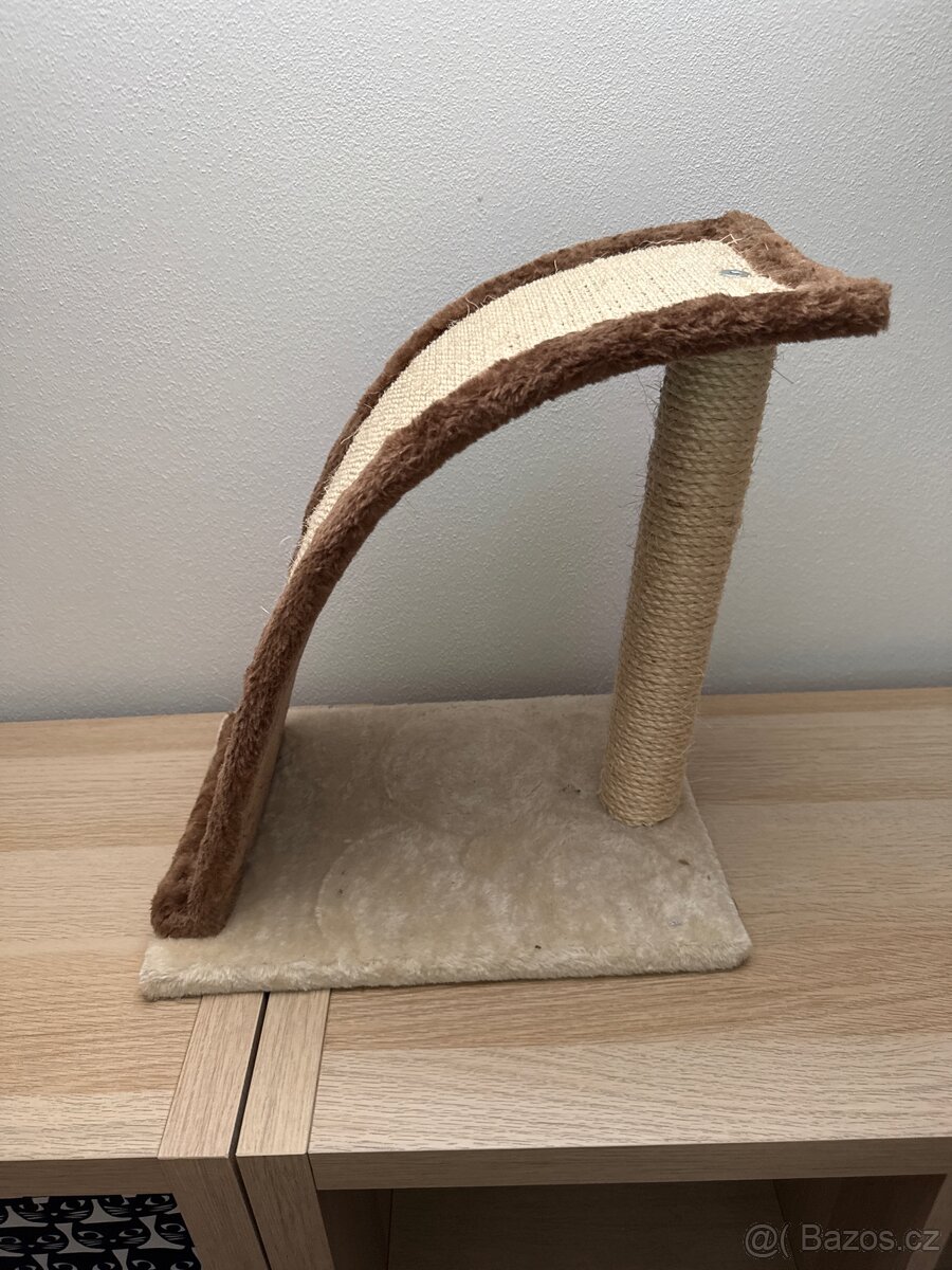 Škrabadlo pro kočky - 2