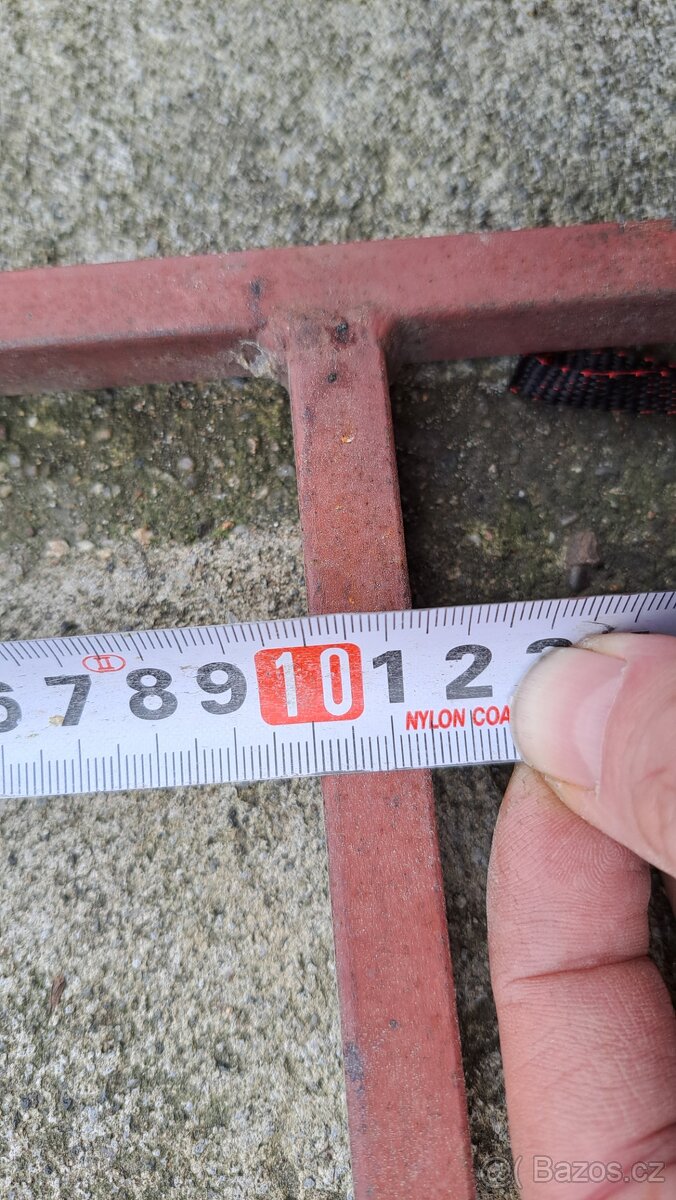 mříž do otvoru 120 x 120 - 2