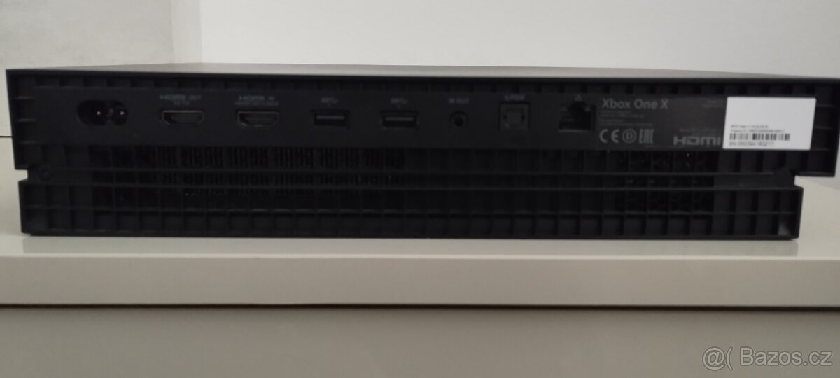 Prodám Xbox one X - 1 TB - 2