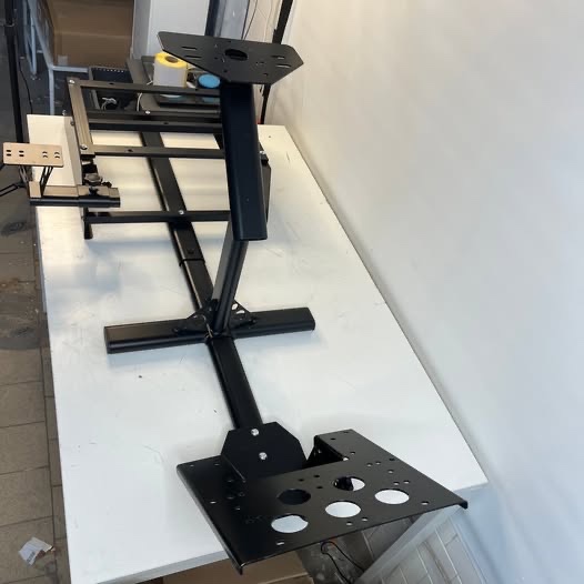 Herní kokpit k PC nebo konzoli - 2