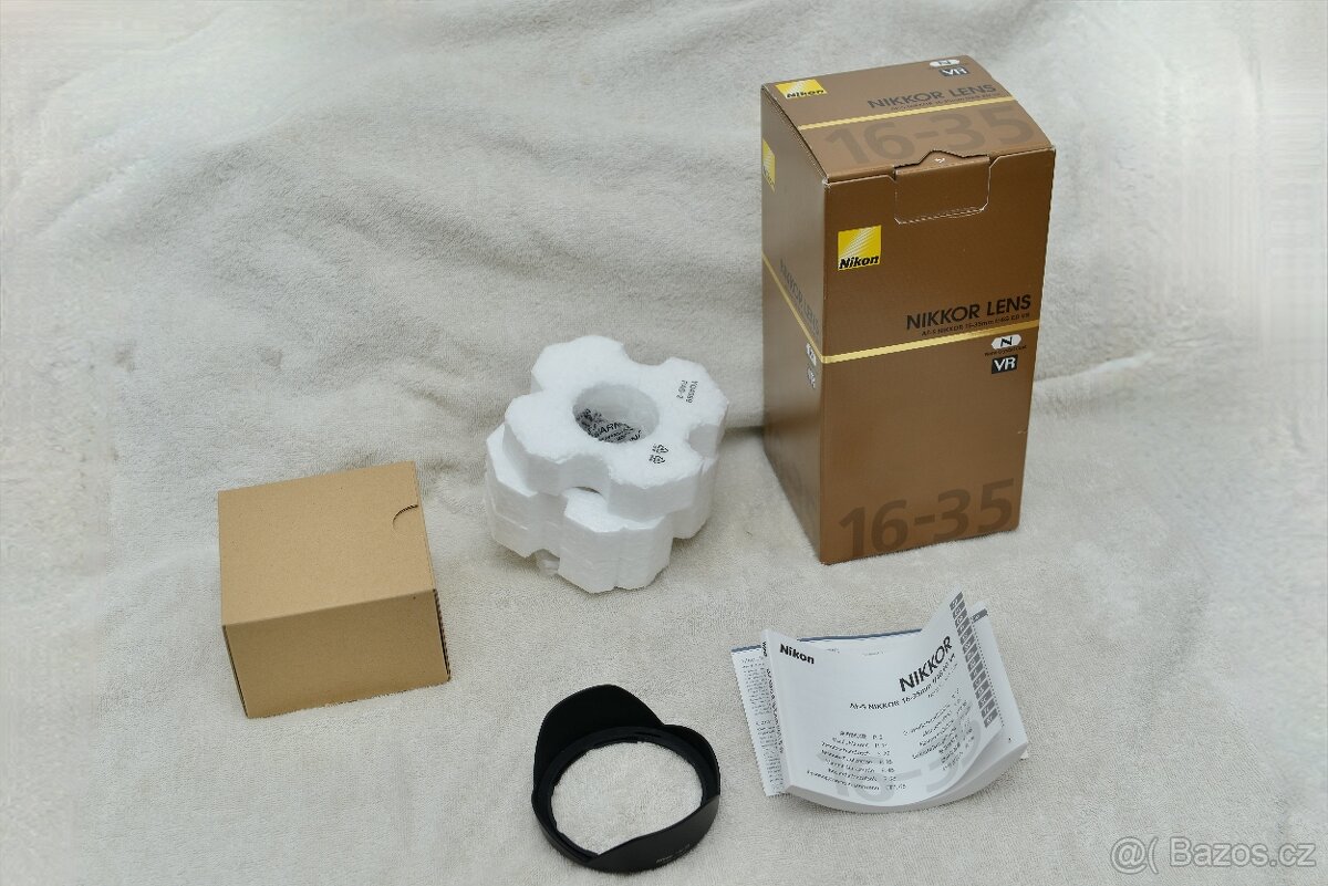 Nová clona vč. krabičky k objektivu - 2