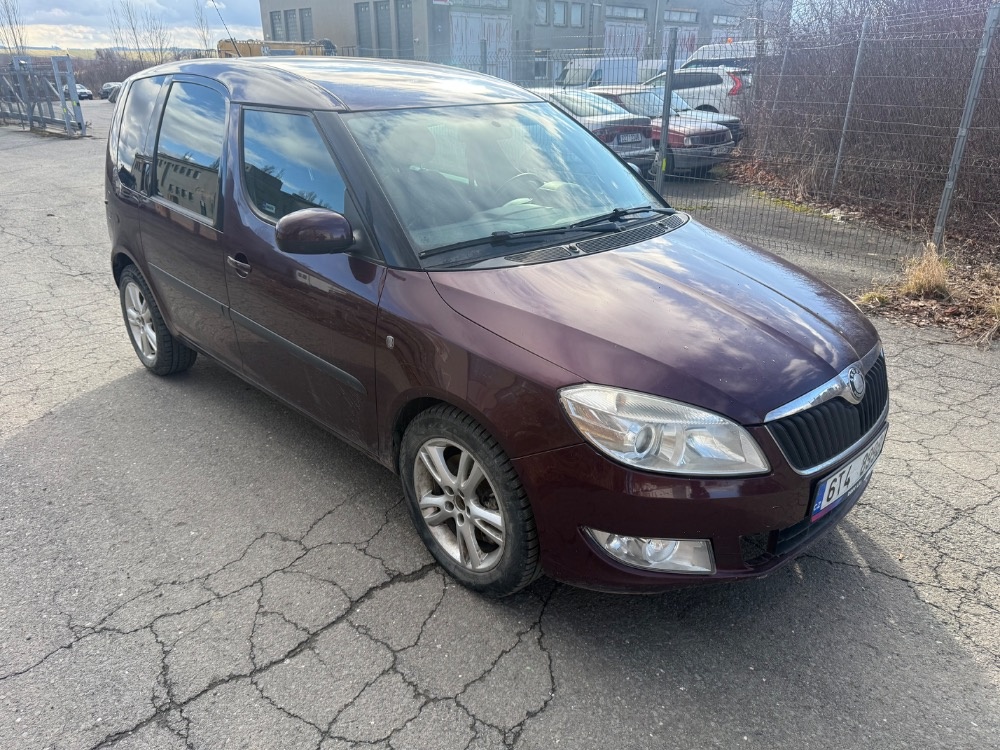 Škoda Roomster - 2
