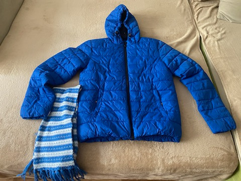 Zimní bunda modrá velikost M a šála - 2