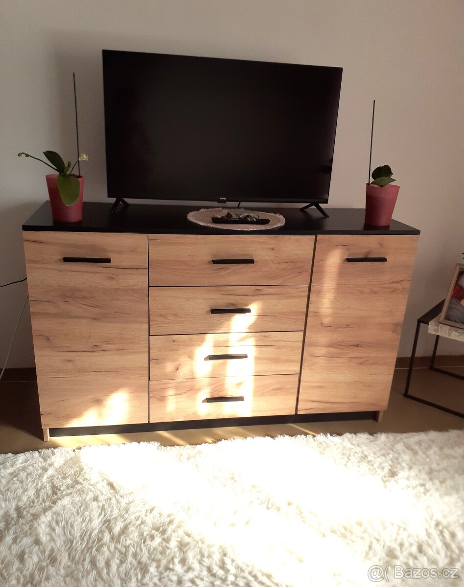 SET Komoda + konfenční stolek - 2