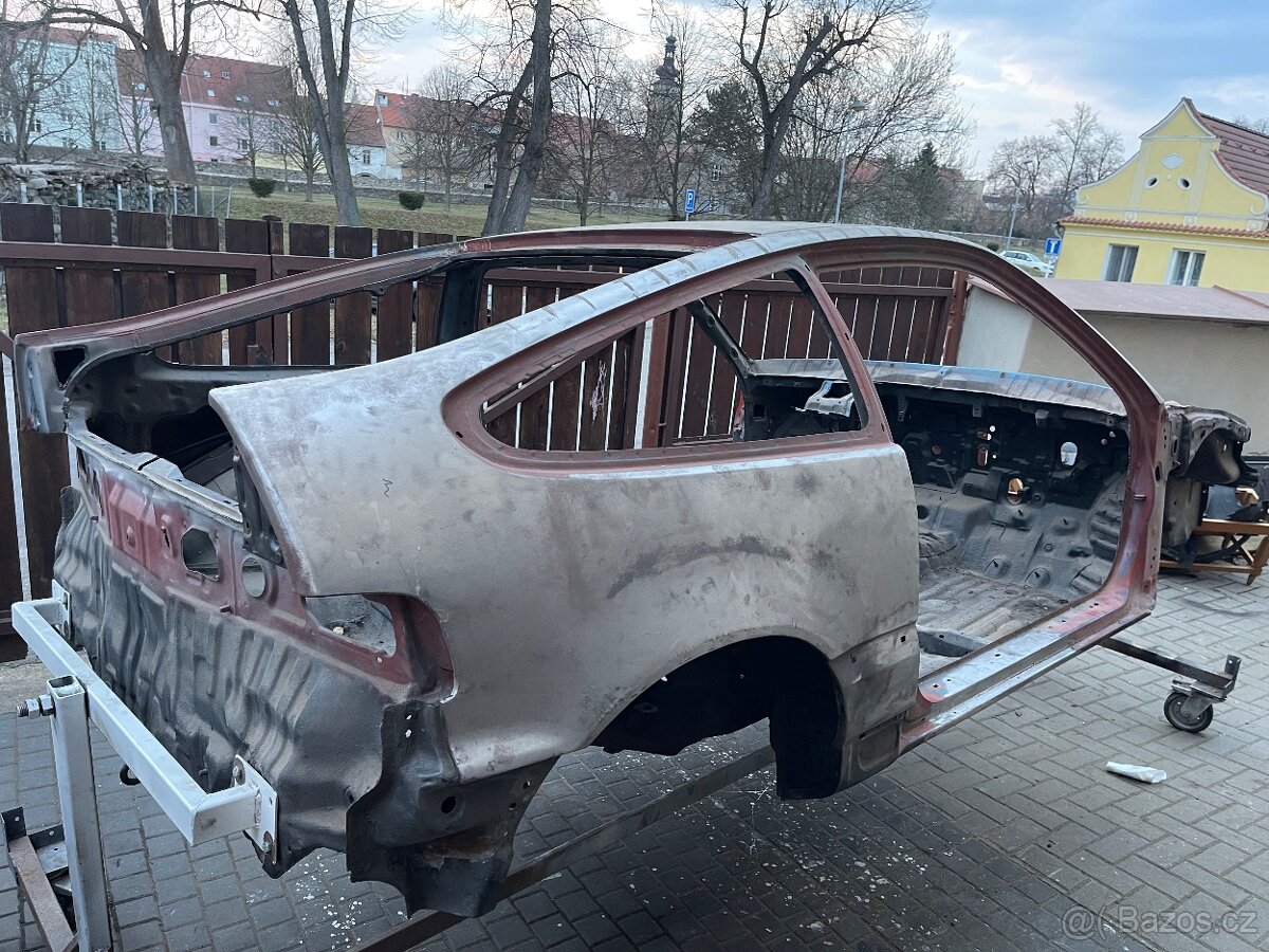 Honda crx ee8 karoserie - 2