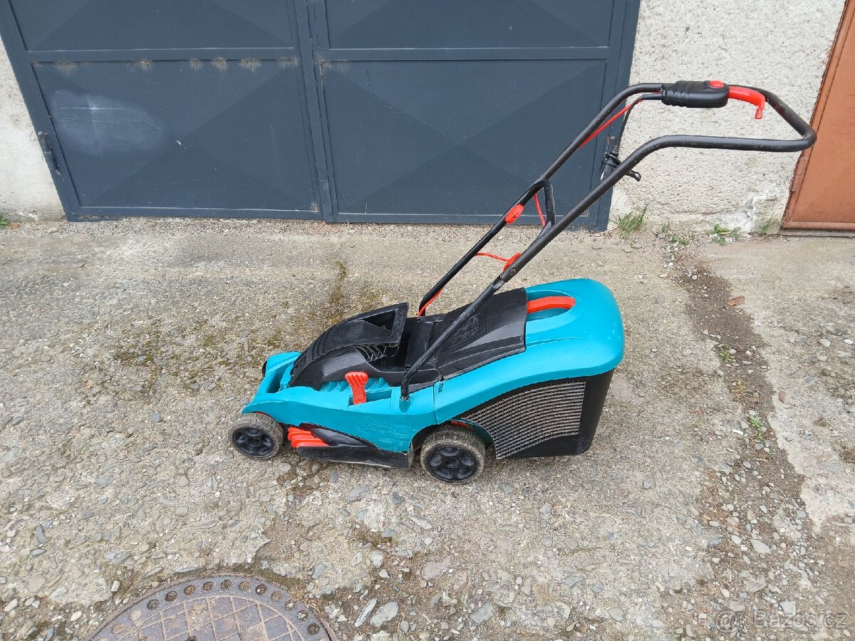 elektricka sekacka bosch rotak 34 - 2