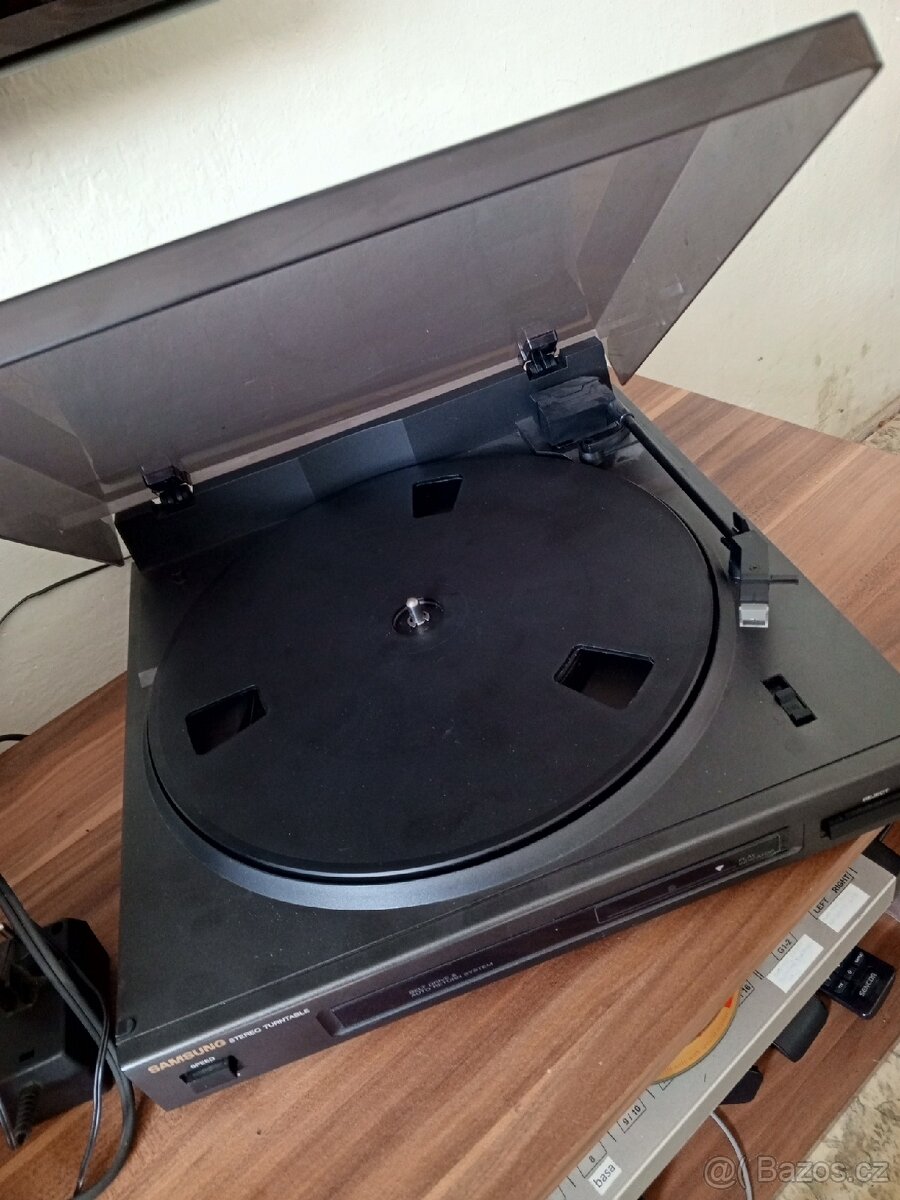 Gramofon Samsung - 2