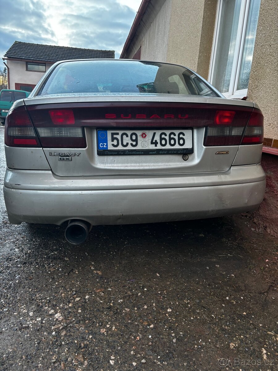 Subaru legacy 2.5 - 2