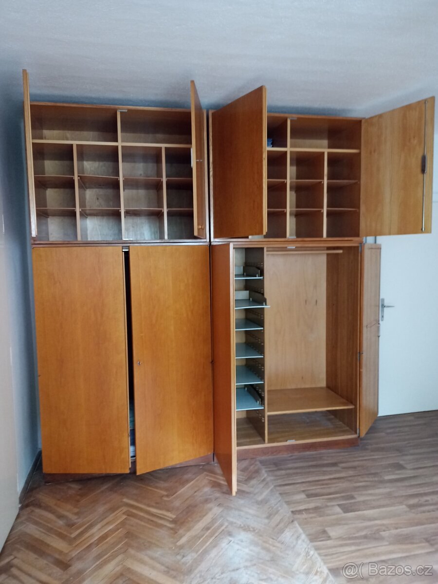 skříně na prádlo a oděvy - 2