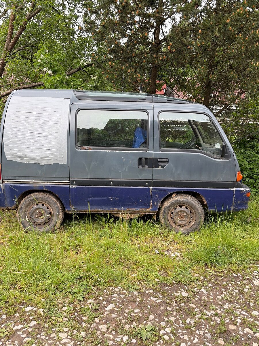 Subaru Libero - 2