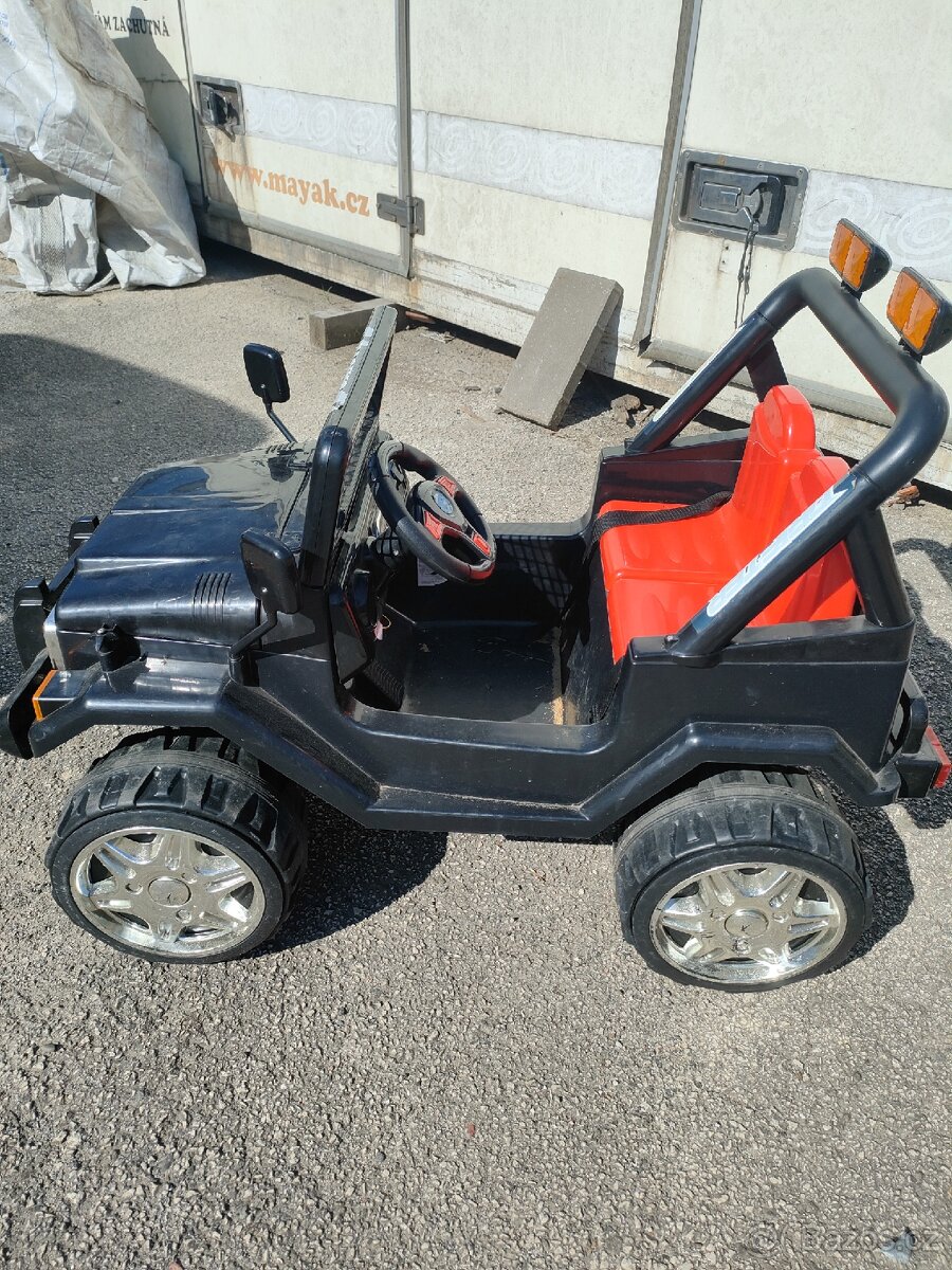 Dětské autíčko elektrické Jeep - 2