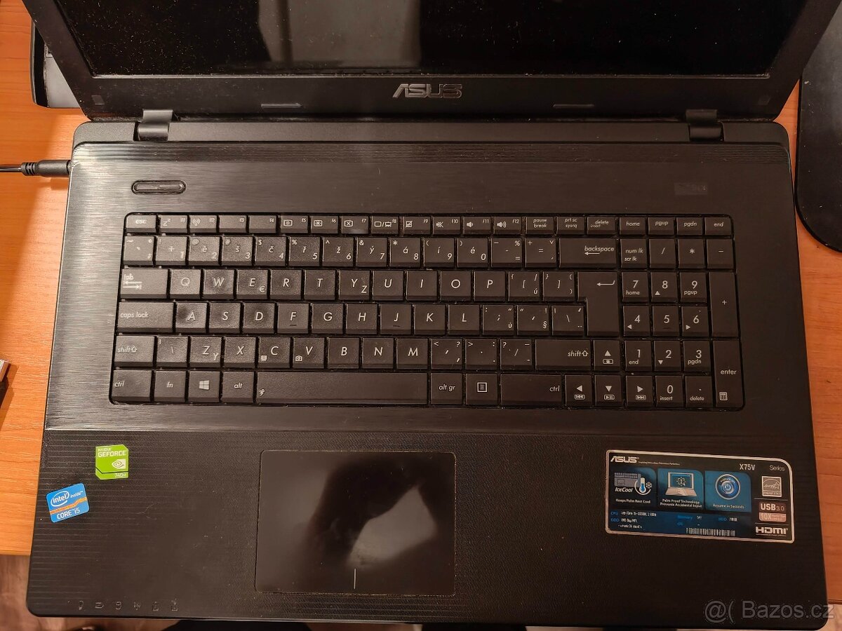 17.3" ASUS X75VB i5, 12GB RAM, 256GB SSD, NVIDIA - 2