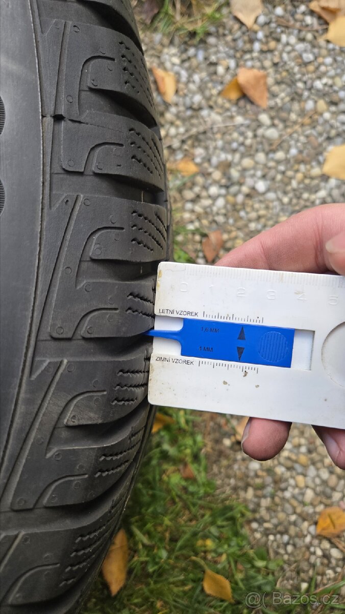 Zimní kola Škoda 215/55 R17 - 2