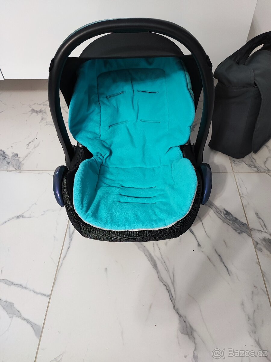 Kočárek Teutonia - 2