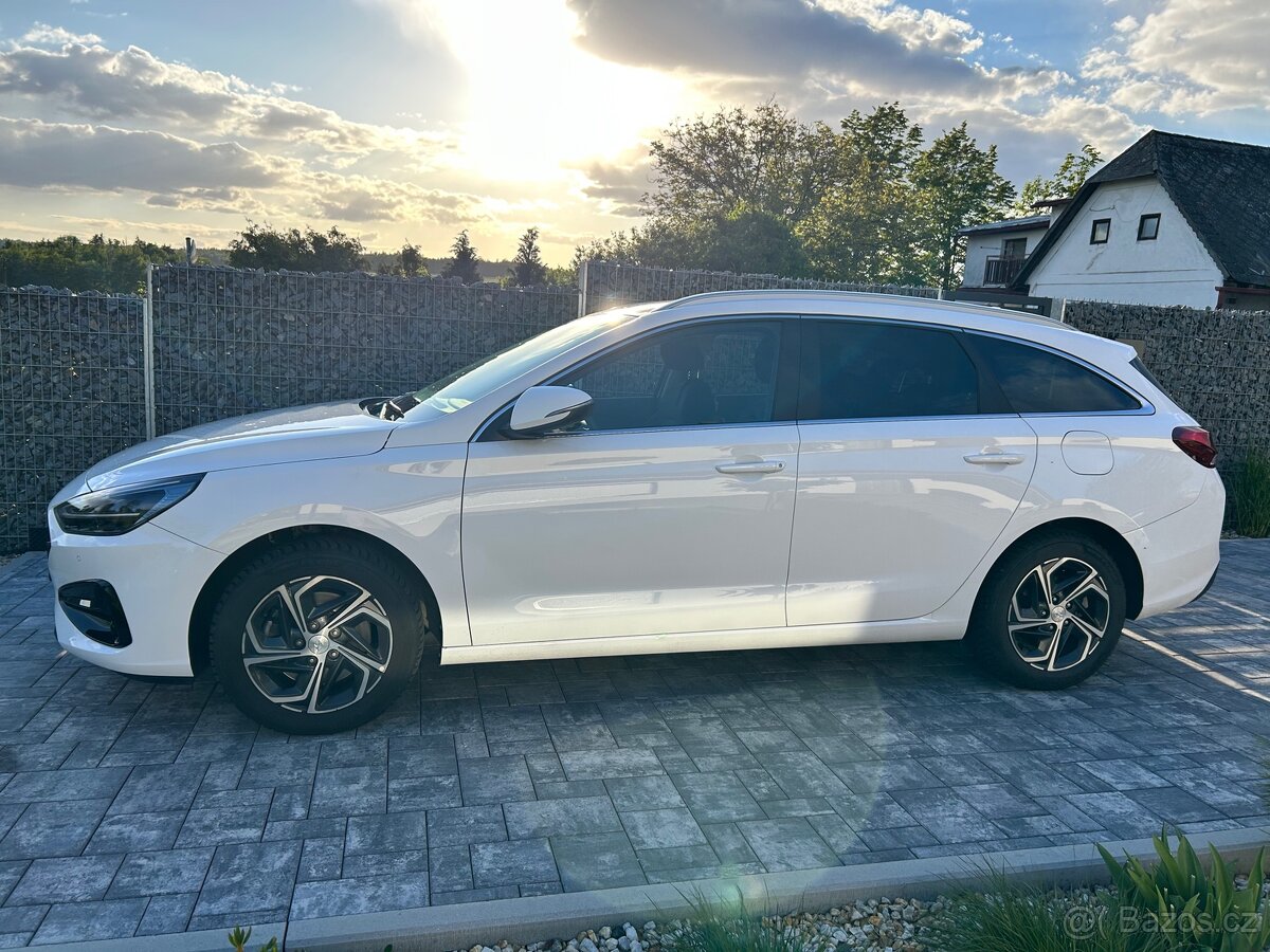 Hyundai i30, 1,5I MT SMART,v záruce do 2028 - 2