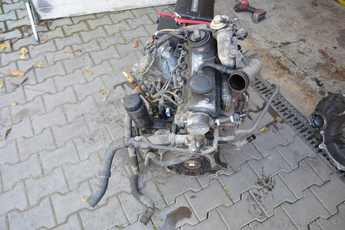 Motor 1.9TDI 66kW AGR převodovka EBJ Octavia I Golf IV - 2