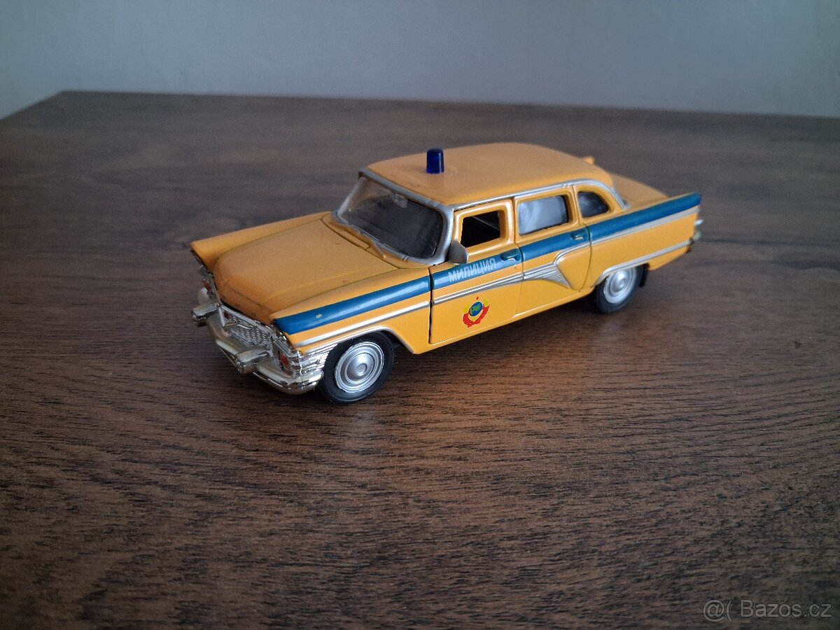 Model GAZ 13 Čajka - Policie 1:43 AUTOTIME - 2