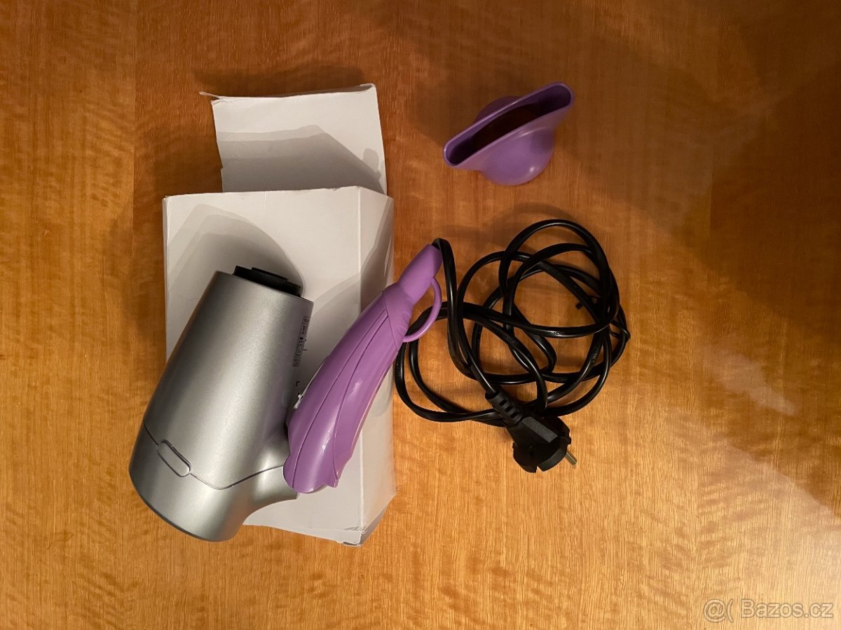 Prodám cestovní fén od značky Oriflame. Top stav - 2