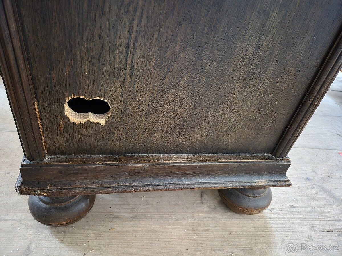 STAROŽITNÝ PSACÍ STŮL - PROSTOROVÝ - 2