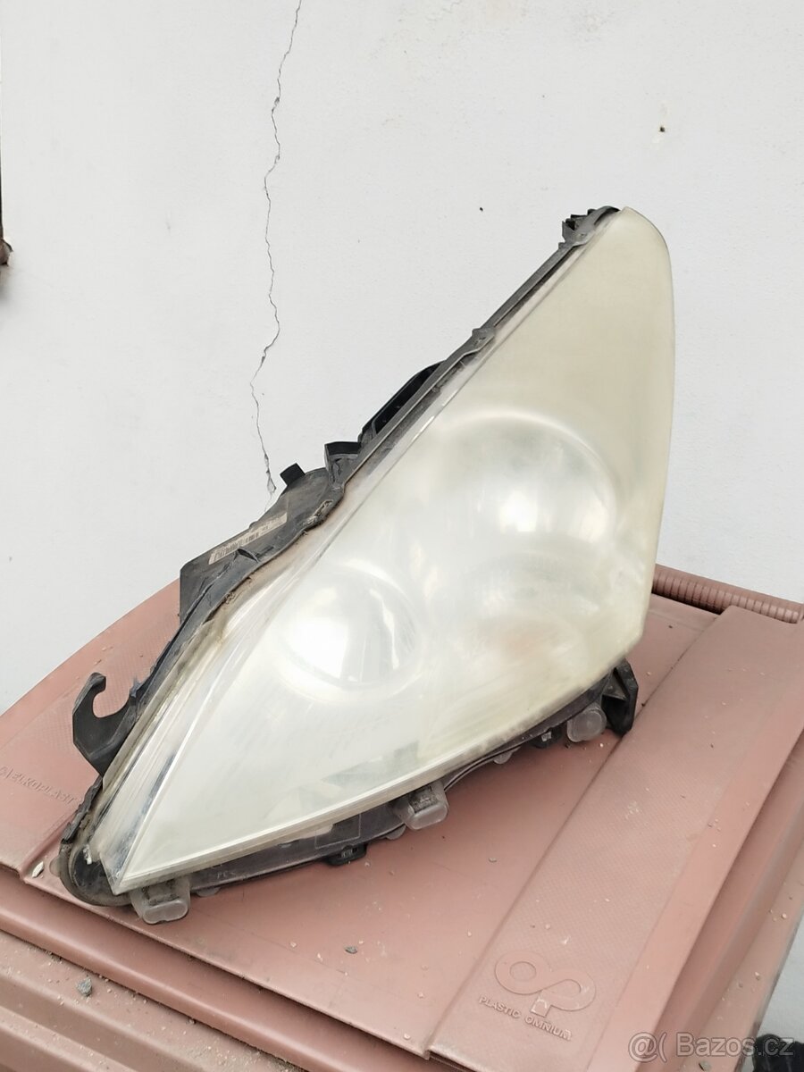 Světla Peugeot 3008 - 2