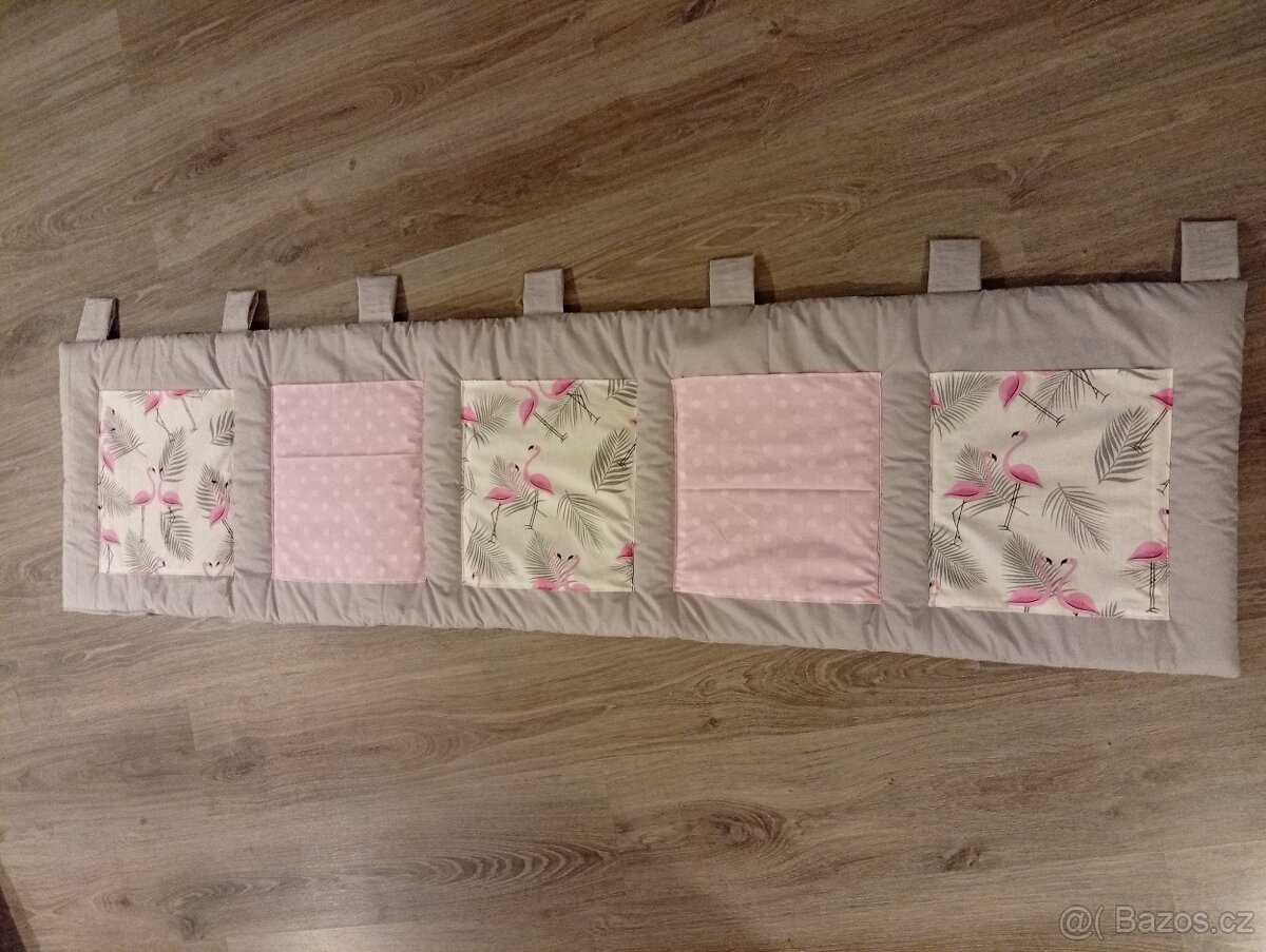 Kapsář za postel - 2