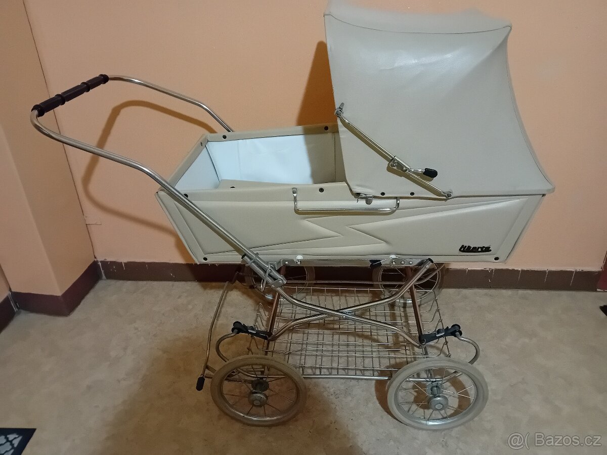 Retro kočárek Liberta - 2