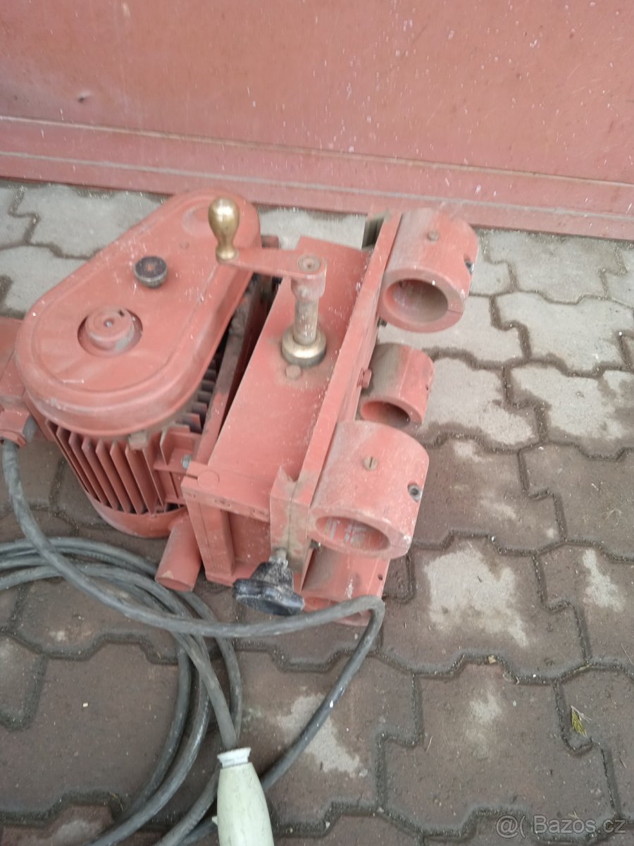 bruska k soustruhu - 2