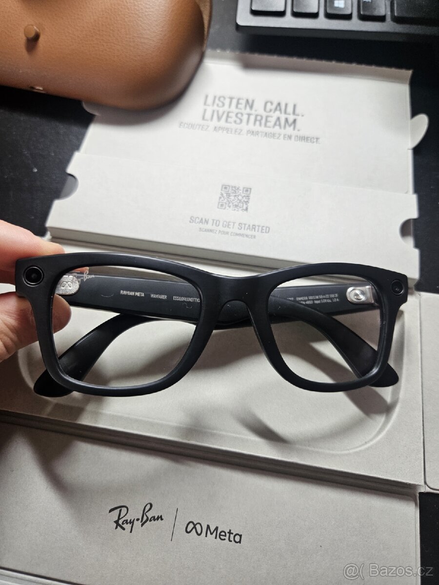 Meta Ray-Ban wayfarer transitions - 2