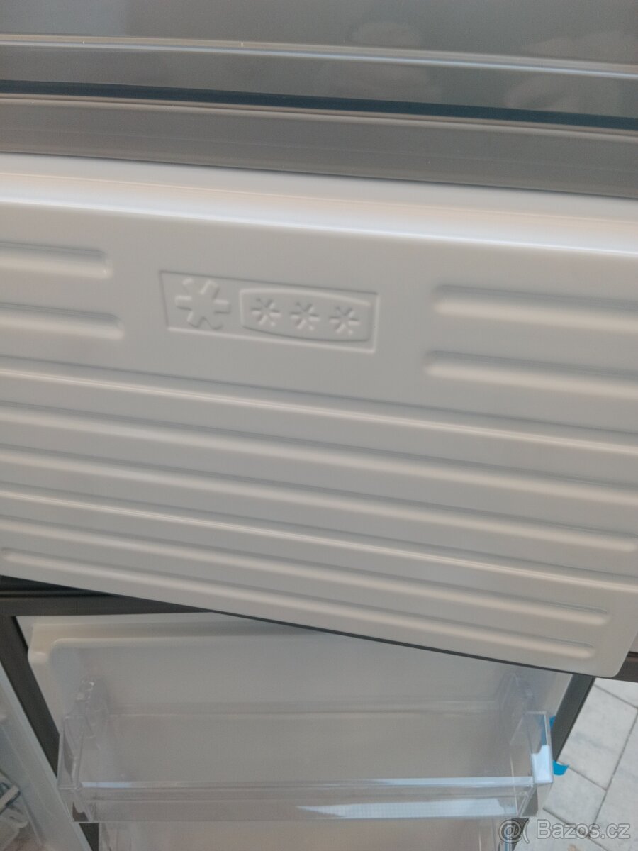 Lednice s mrazakem Philko - 2