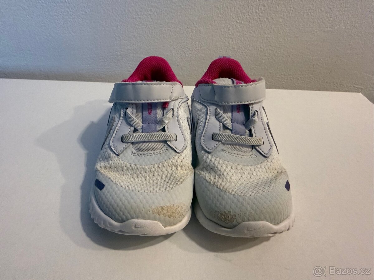 Dětské boty NIKE vel. 27 / 16cm lehké - 2