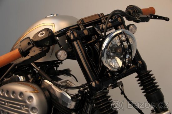 HARLEY SPORTSTER 48 – HORNÍ KRYT VIDLIC ( - 2