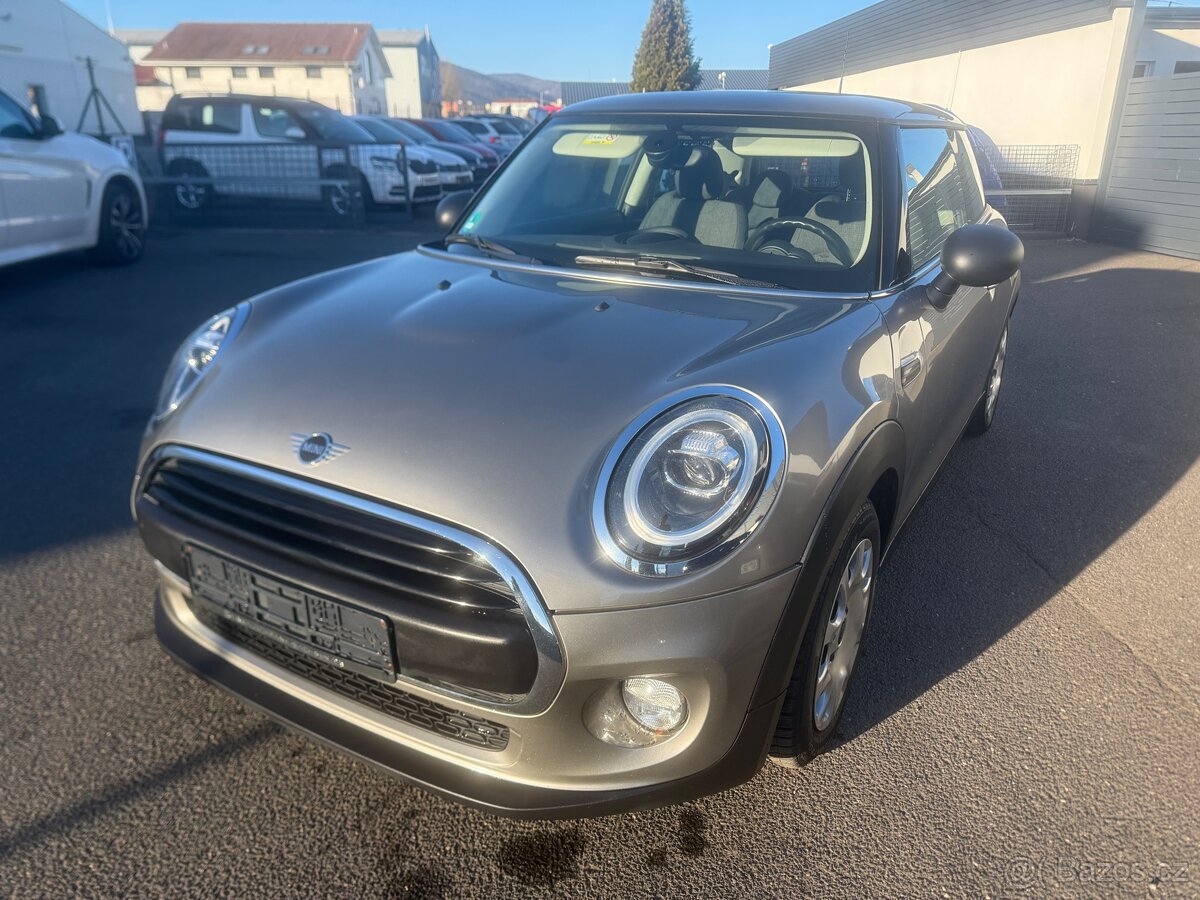 Mini Cooper 1.4i 60 KW, 2019, PANORAMA, NAVIGACE - 2