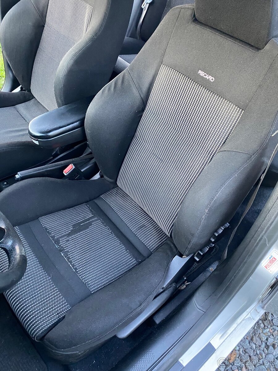 Recaro sedačky golf 4 - 2