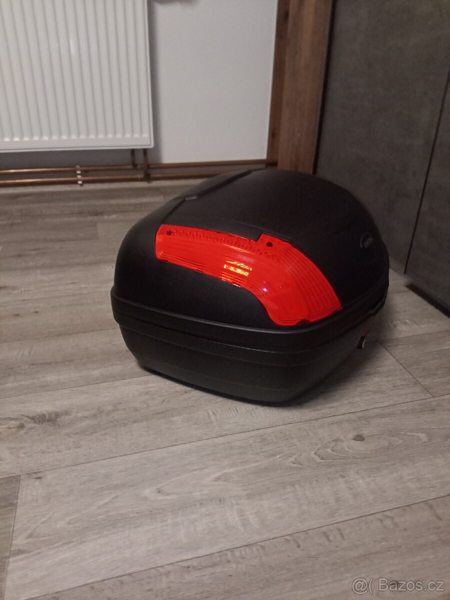 Nový Horní kufr - 2