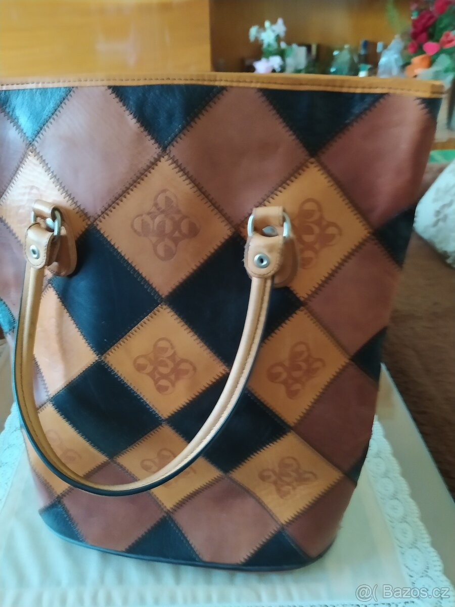 aktovka + taška kožená (kabela)+kabelky+batoh - 2