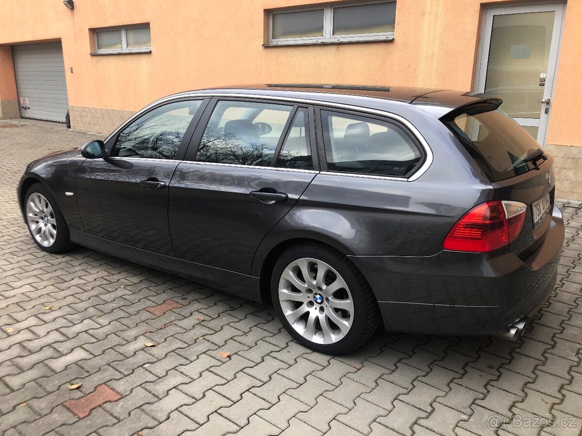 BMW 325ix e90 160KW - 2