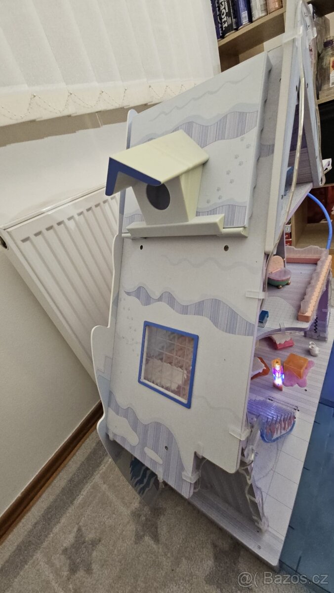 L.O.L. Zimni chata včetně panenek a příslušenství - 2