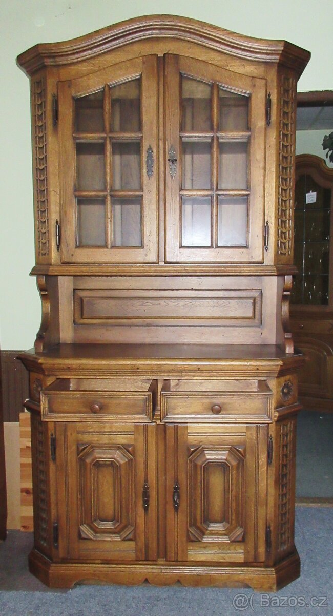 Příborník rustikální z masivu ( Dub ) - Výborný stav - 2