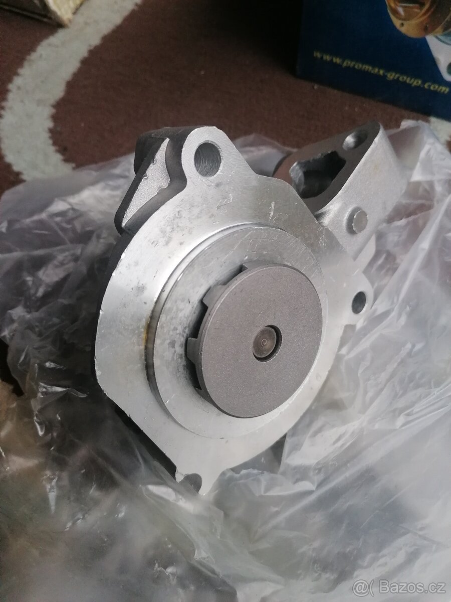 Vodní pumpa FORD ESCORT - 2