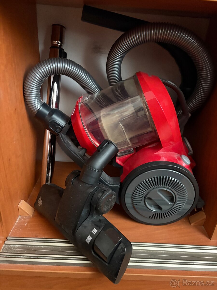 Bezsáčkový vysavač zánovní - 2
