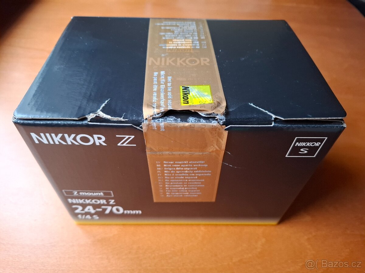 Nikon NIKKOR Z 24-70 f/4 S - 2
