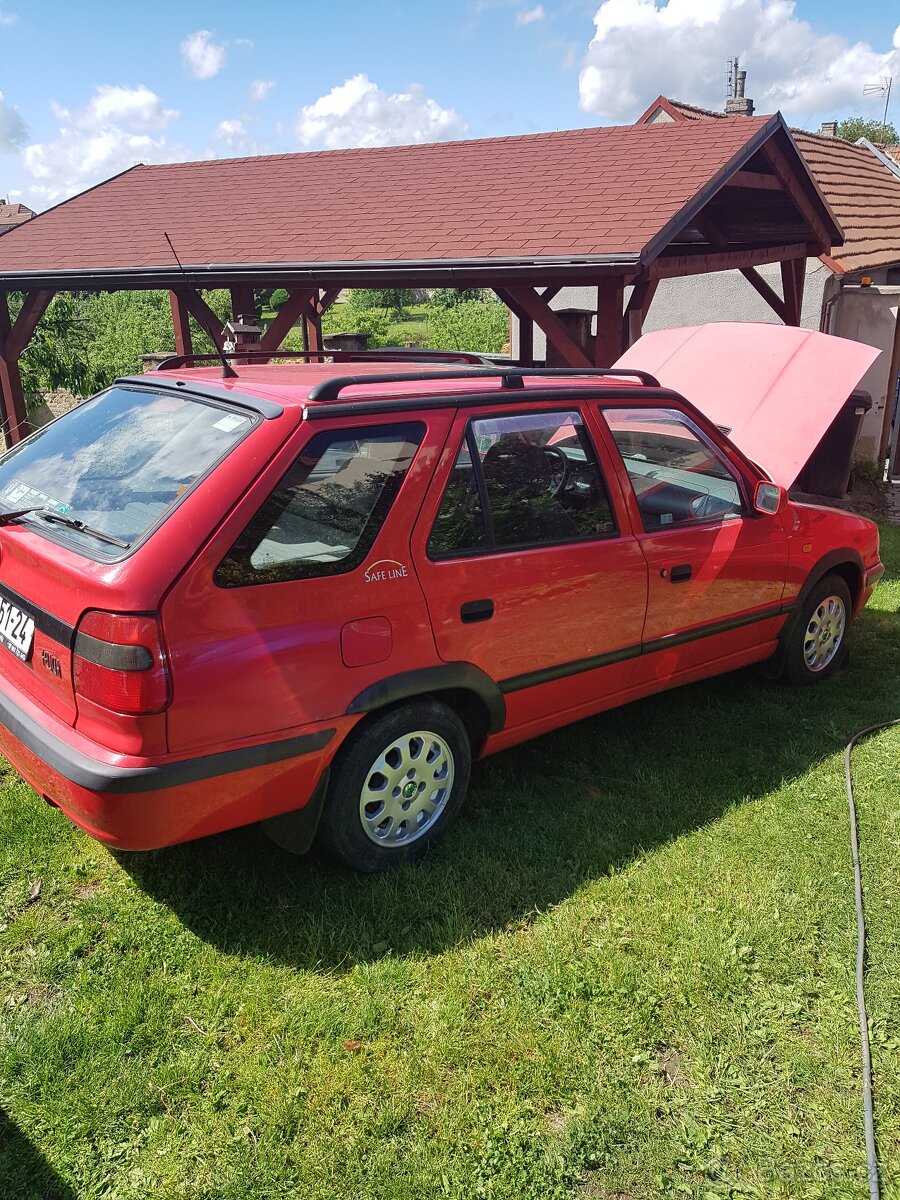 Felicia combi Safe line 1,6i prodám - 2