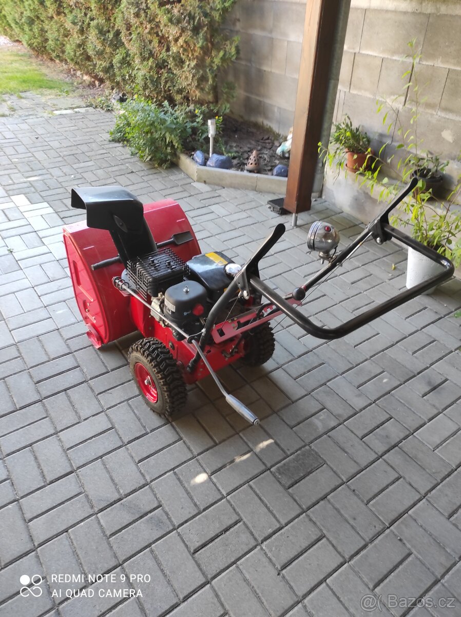 Sněžní fréza Hecht - 2