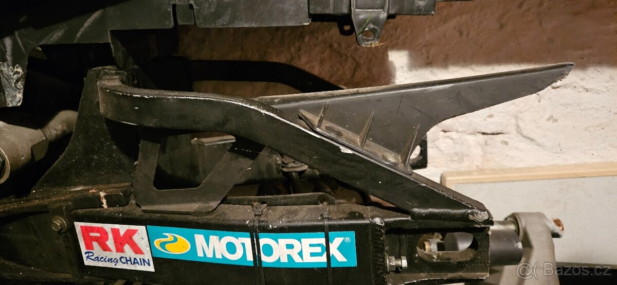 Suzuki GSX-R 600 K5 dily - 2