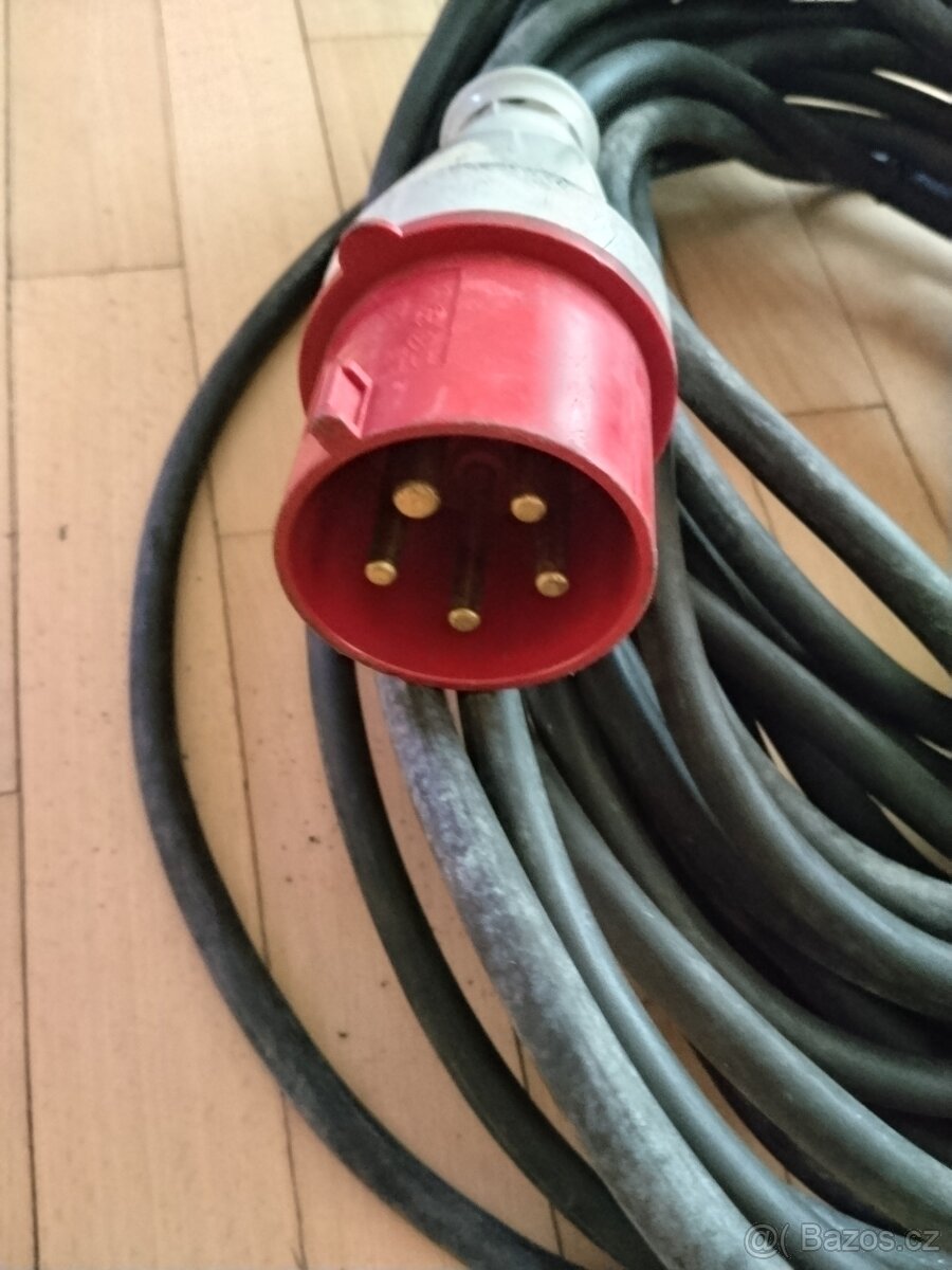 Kabel na 380V délka 20 m - 2